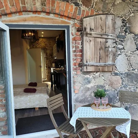 Appartement Stable House With Balcony And Terrace
